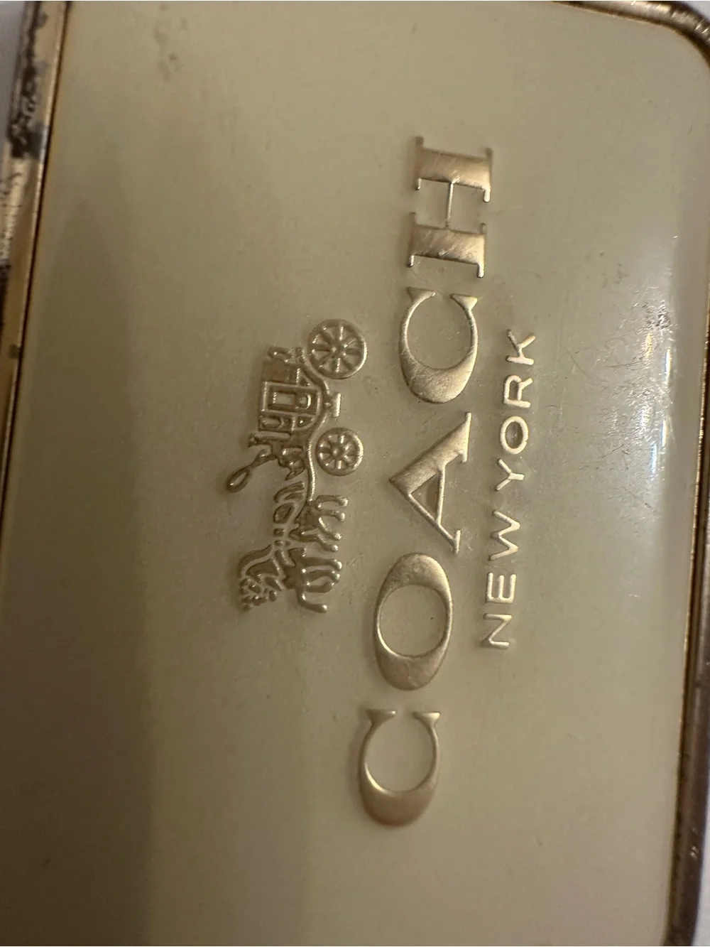 Coach Horse & Carriage Cream Enamel Gold Tone Heavy Metal Bag Charm Keychain